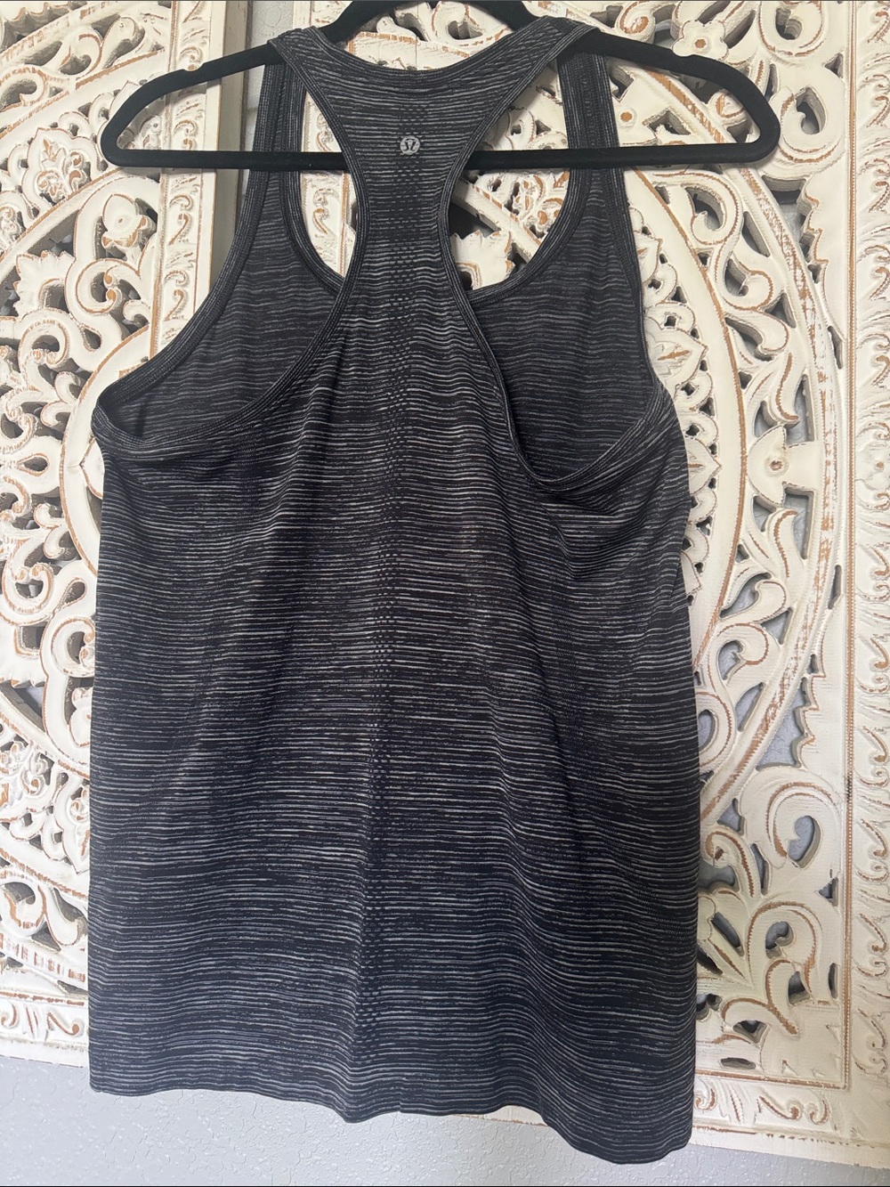lululemon athletica Black Heathered Strappy Racerback Tank Top - Picture 5 of 12